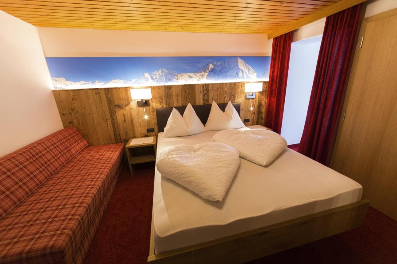 Pichlerhof Hotel Riva di Tures Buitenkant foto