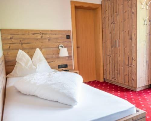 Pichlerhof Hotel Riva di Tures Buitenkant foto